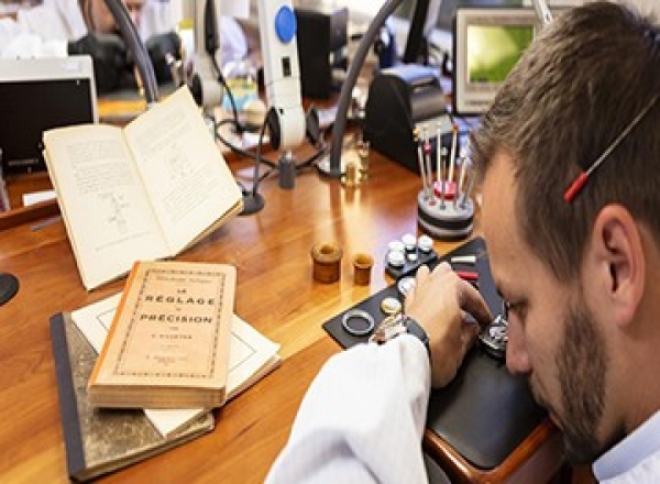 百达翡丽名表售后保养中心